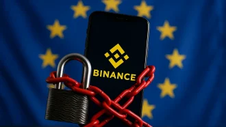 Binance замораживает аккаунты из-за новых требований ЕС